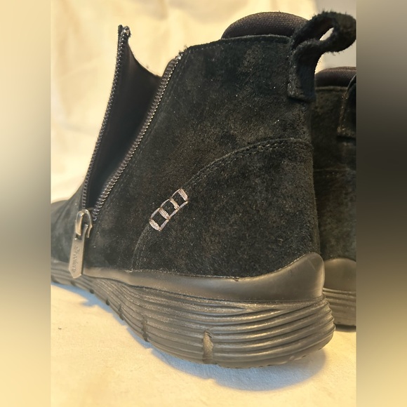 Sketchers Boots Womens 8.5 Leather Memory Foam Air Cooled Black Zip Up Comfort - Picture 12 of 15